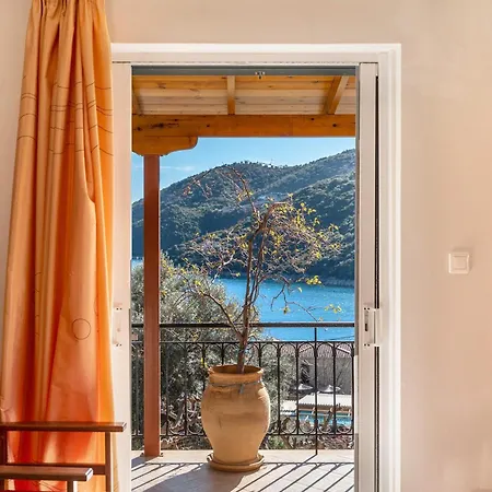 Vardia Sea View *